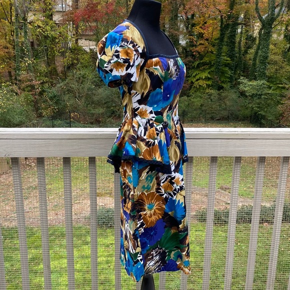 Vintage 80s Open Back Floral Peplum Wiggle Dress - Picture 2 of 11